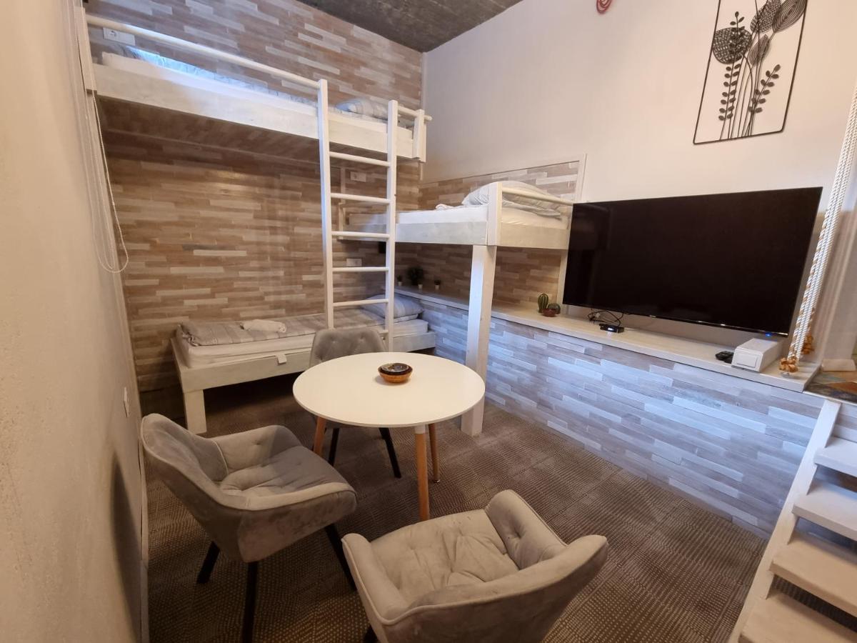 Dp Art Residence - Self Check In Kaunas Oda fotoğraf